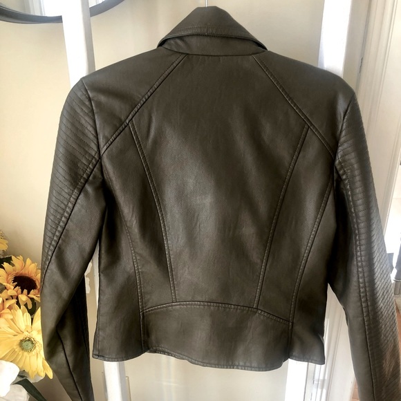 NWOT Marc New York Andrew Marc Brown Faux Leather Jacket. Size Small. - Picture 2 of 5